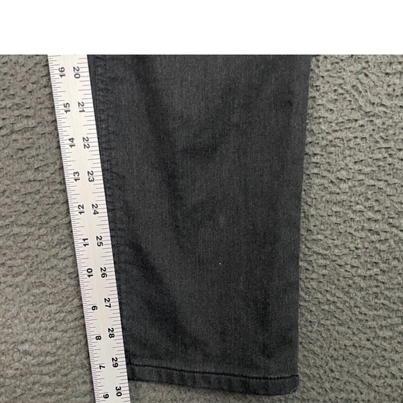 Banana Republic Jeans Mens 32 Gray Traveler Slim Fit Stretch
Casual 32x30 - Picture 11 of 12